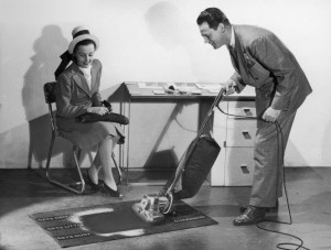 029 vacuum_cleaner_salesman